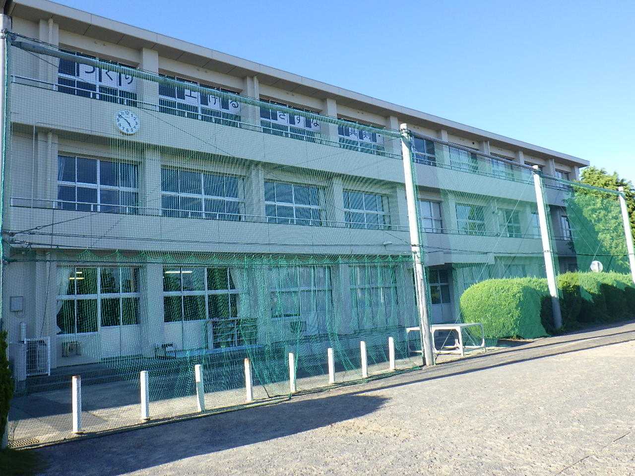 平成29年度契約第11号<br>(補)赤坂小学校　南舎外壁改修工事